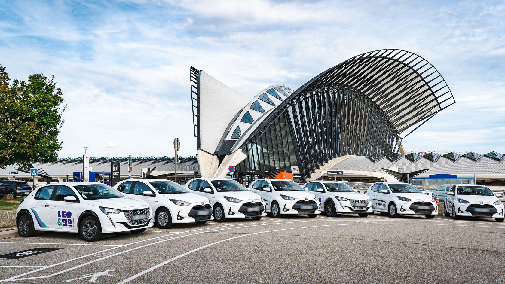 Lyon Airport partners with the carsharing service Leo&Go Lyon Aéroport