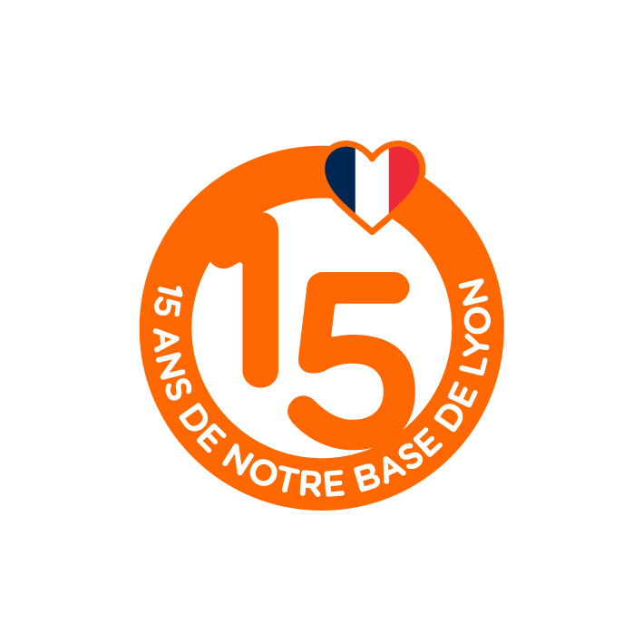 Logo 15 ans easyJet Lyon