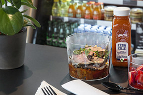 Commerces restaurant Fly me to the food header