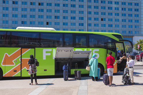 accès transporteur Flixbus Lyon aéroport