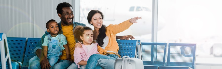 family famille aéroport