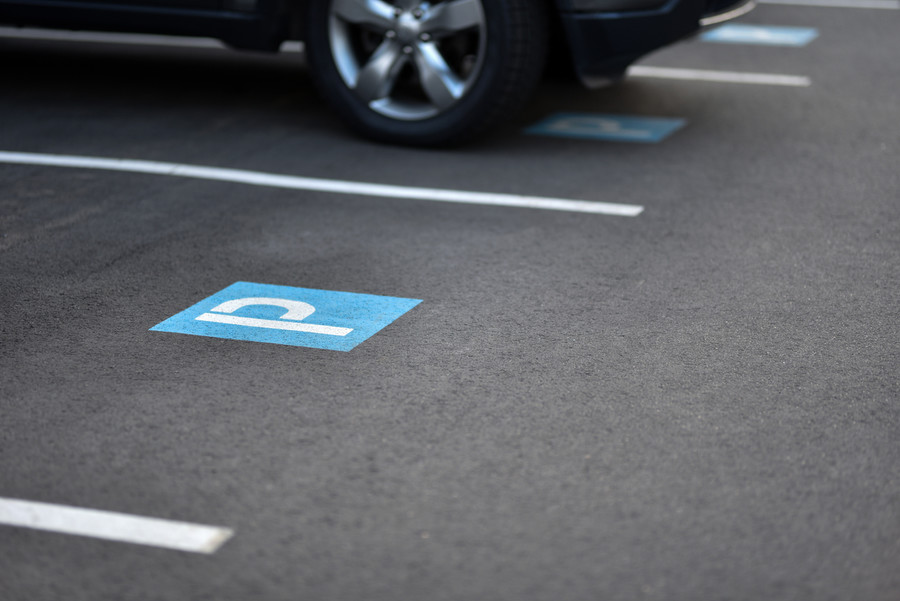 Parkings officiels de Lyon Aéroport